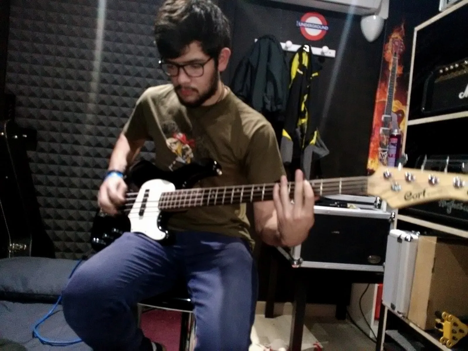 Alberto (Festicultores) en el estudio de Xonix Records