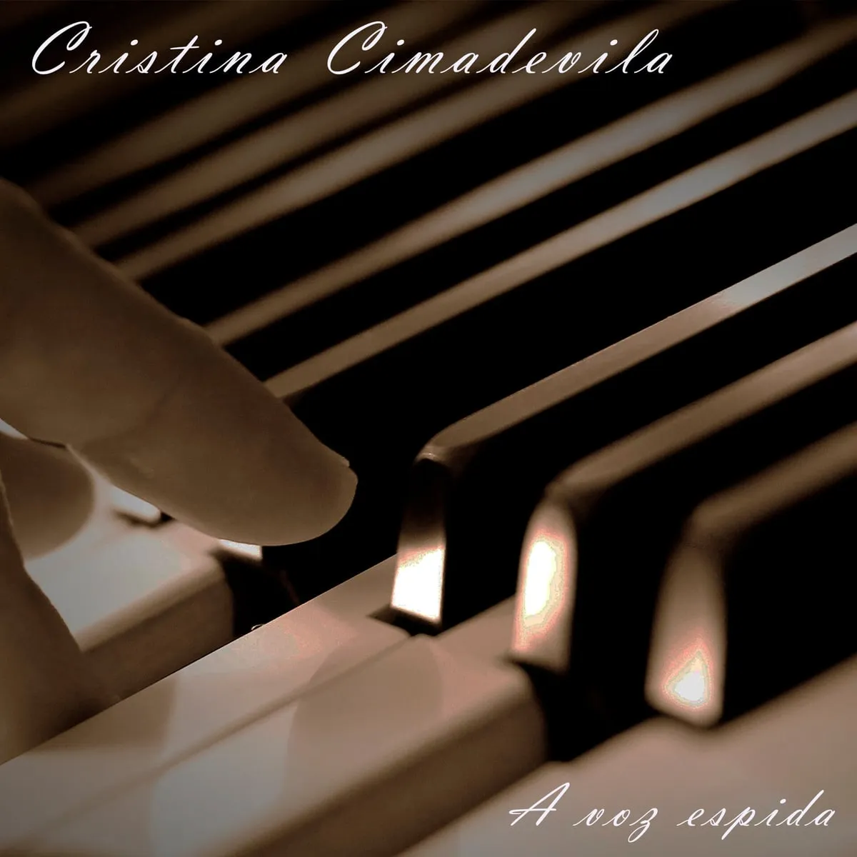 Portada de «A voz espida» de Cristina Cimadevila