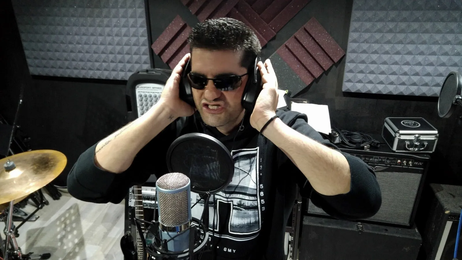 Fosi (Labazada) en el estudio de Xonix Records