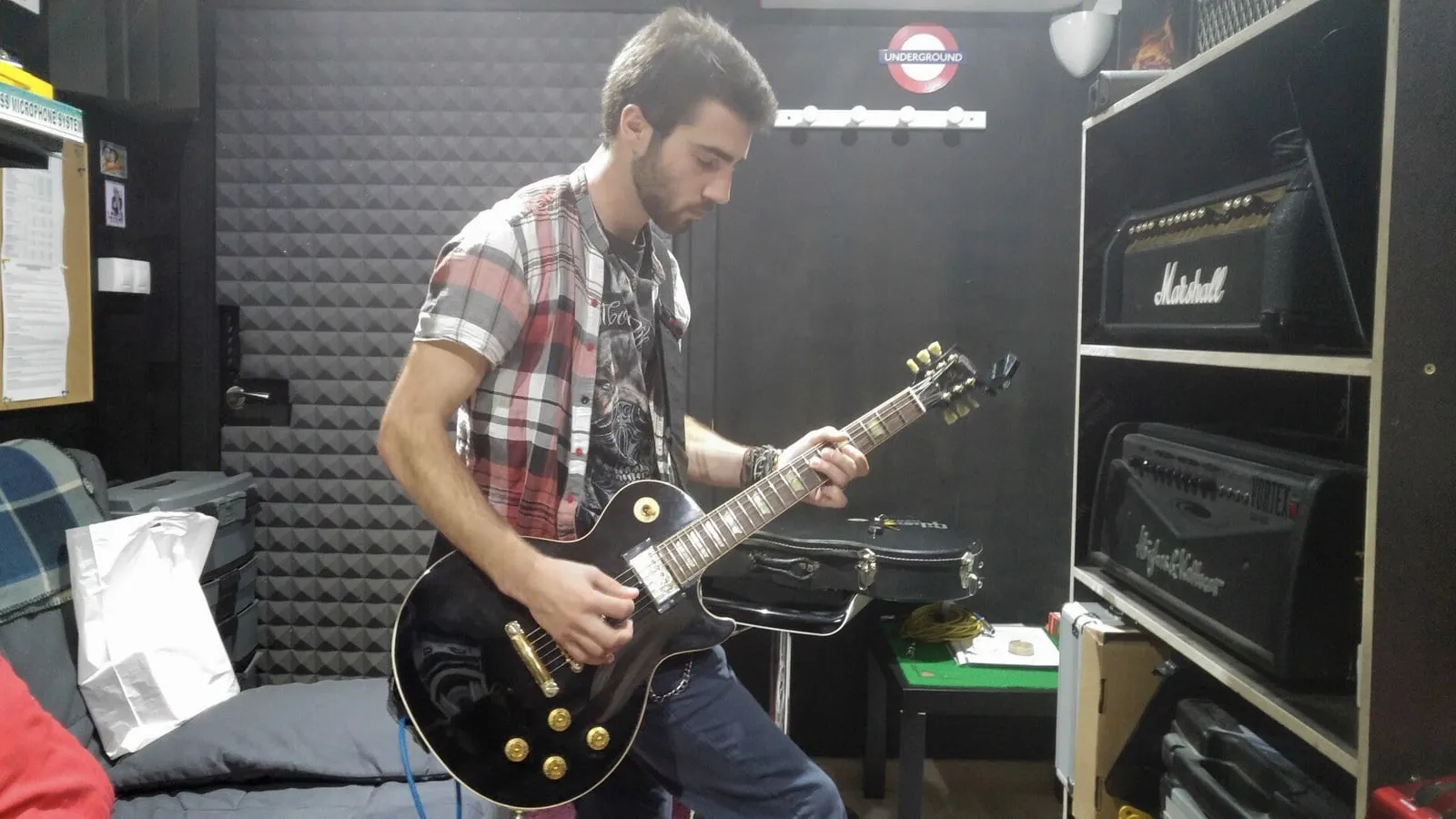 Kambotes en el estudio de Xonix Records