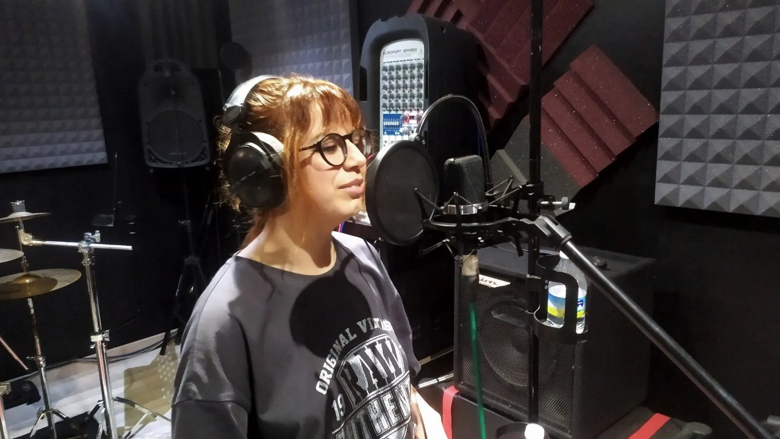 Louki en el estudio de Xonix Records