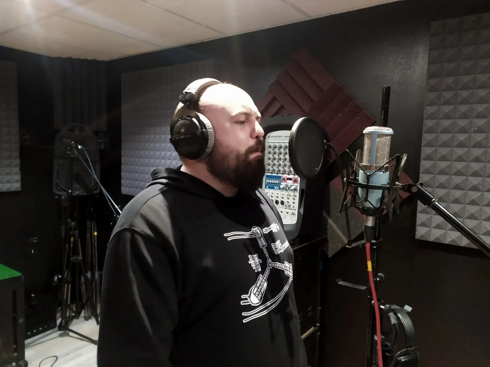 MD Calvo en el estudio de Xonix Records