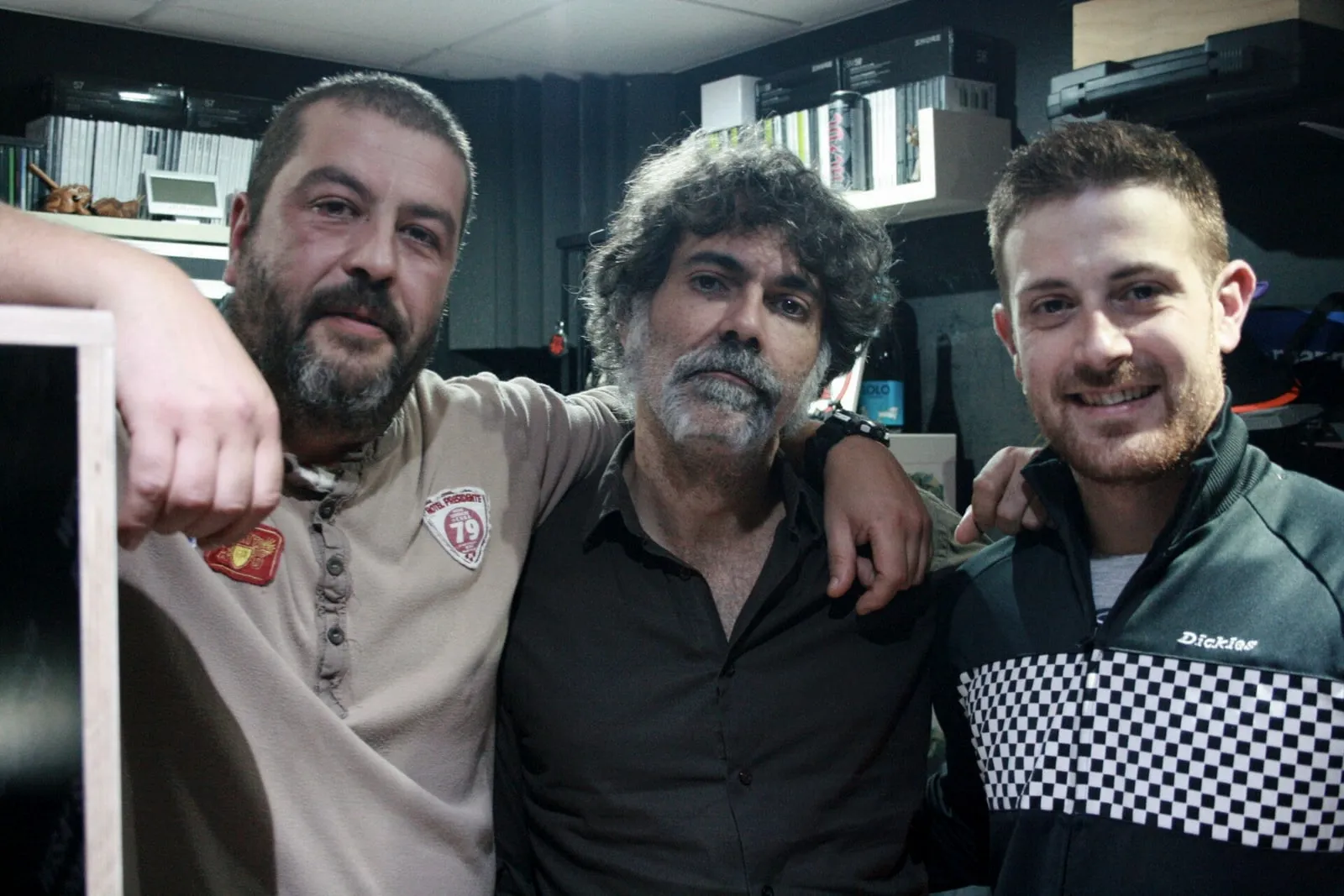Oscar Avendaño (Siniestro Total) en el estudio de Xonix Records