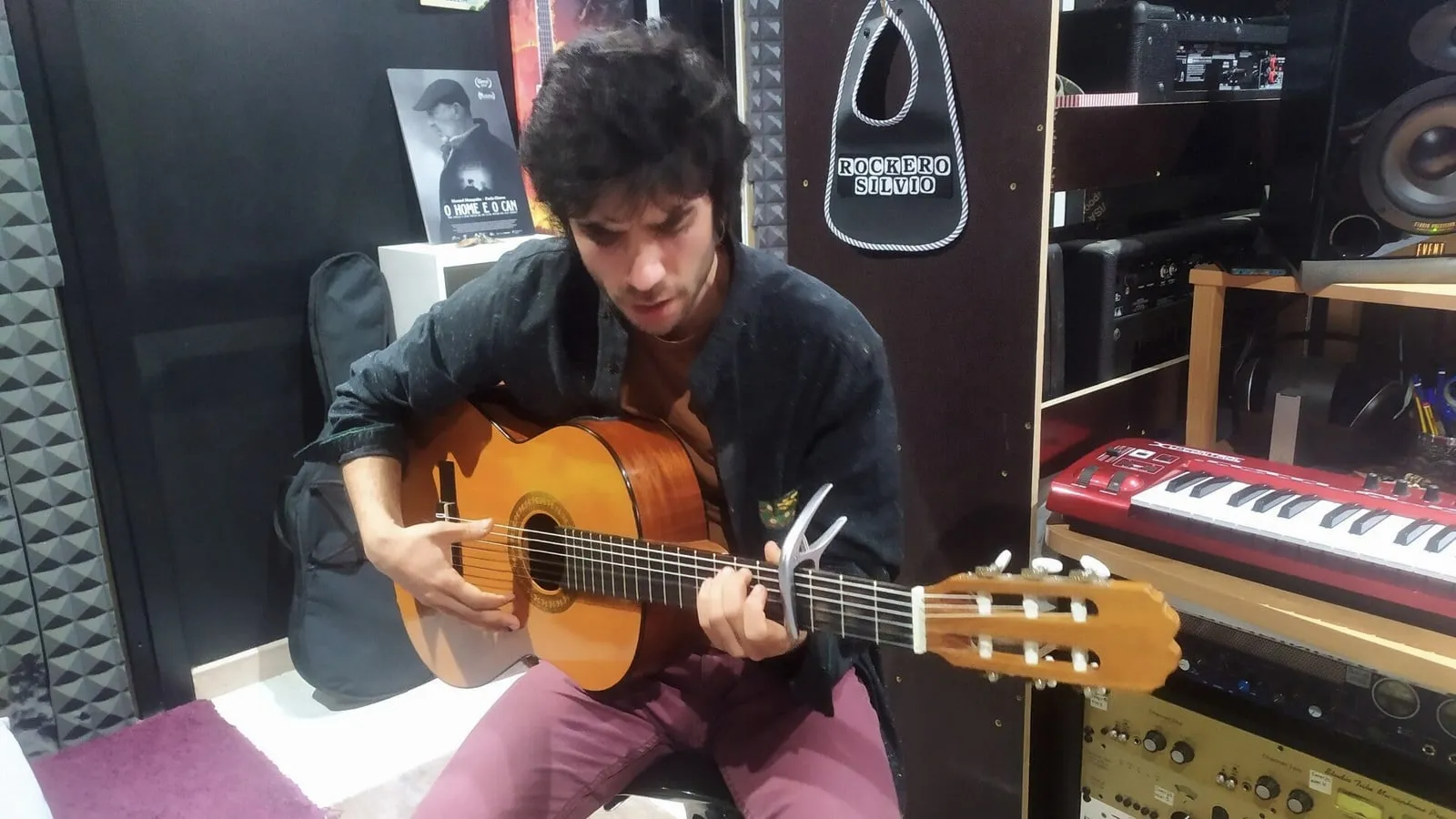 Raúl en el estudio de Xonix Records