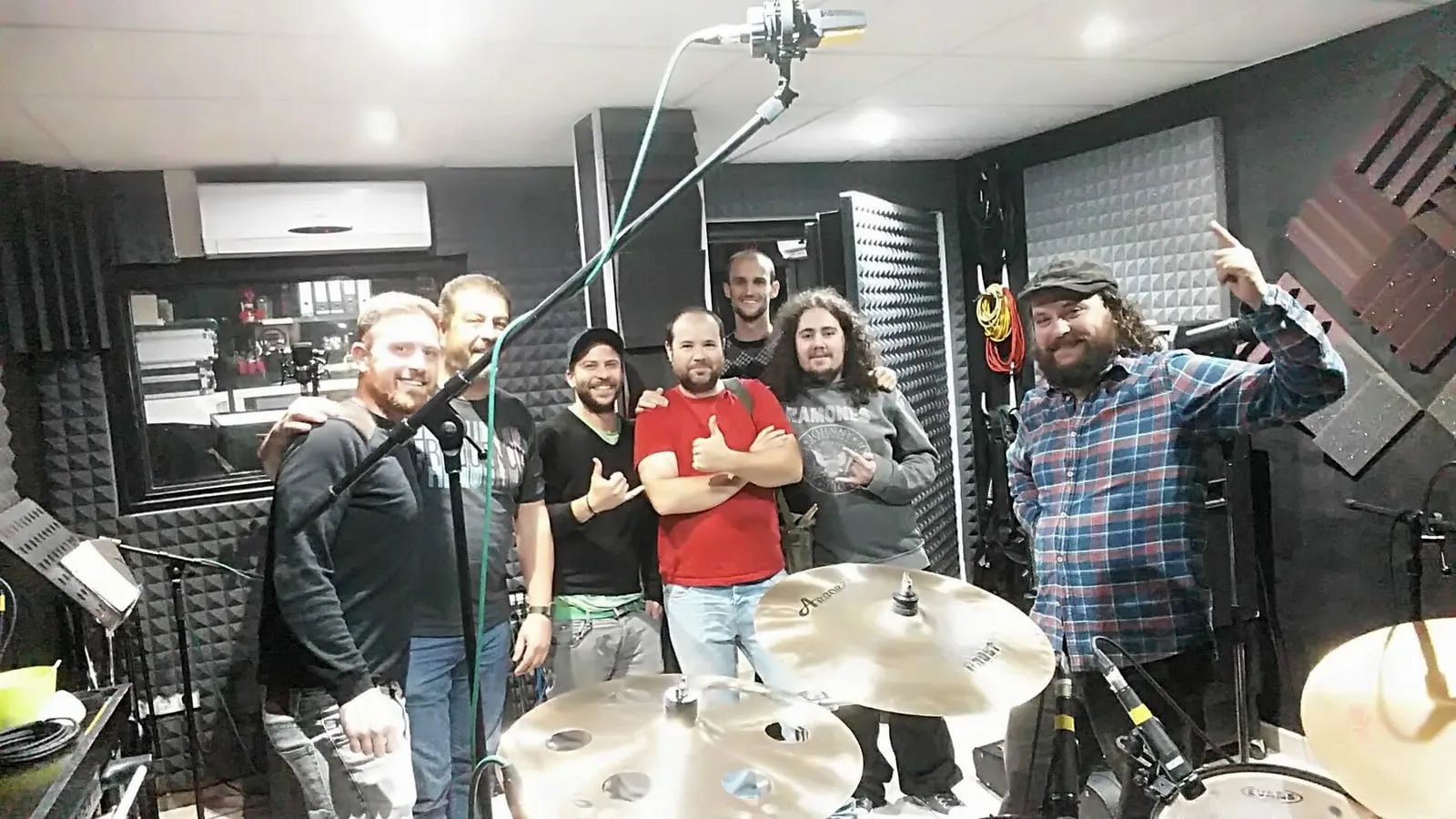 Som do Galpóm en el estudio de Xonix Records