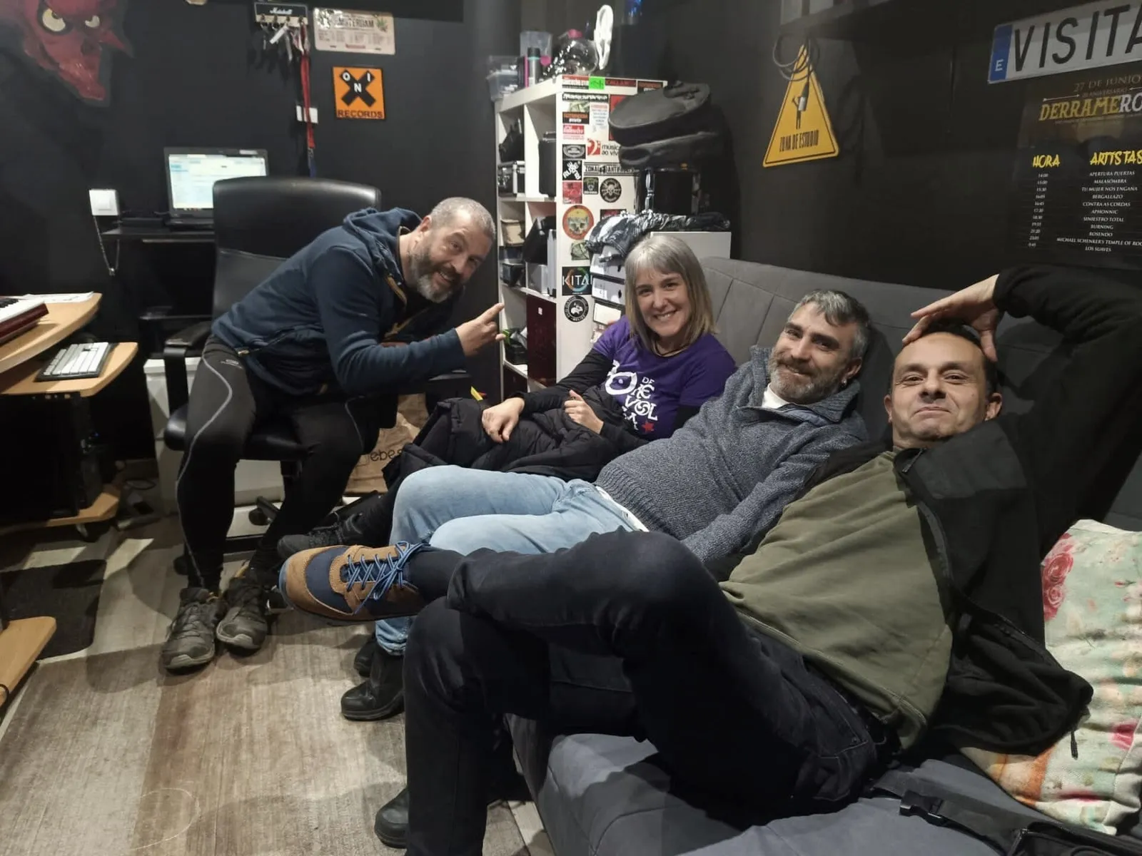 Sun Iou en el estudio de Xonix Records